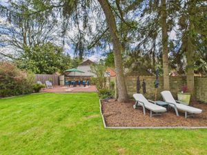 Rear garden- click for photo gallery